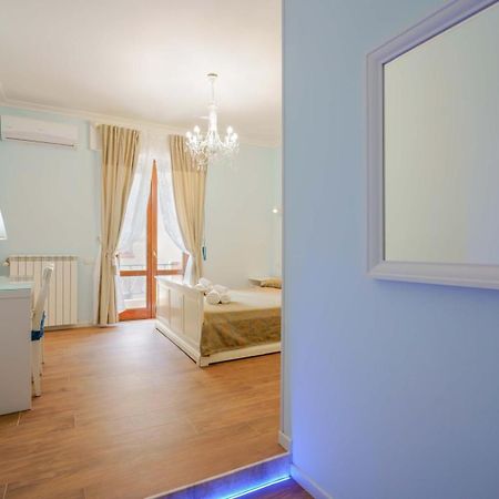 Al Teatro Lirico Hotel Cagliari Luaran gambar