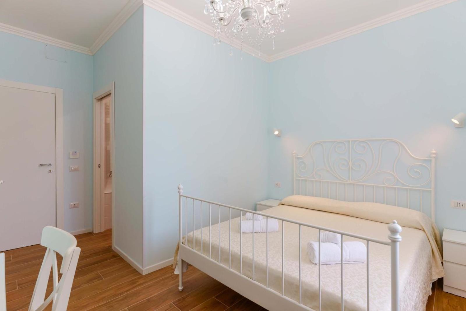 Al Teatro Lirico Hotel Cagliari Luaran gambar